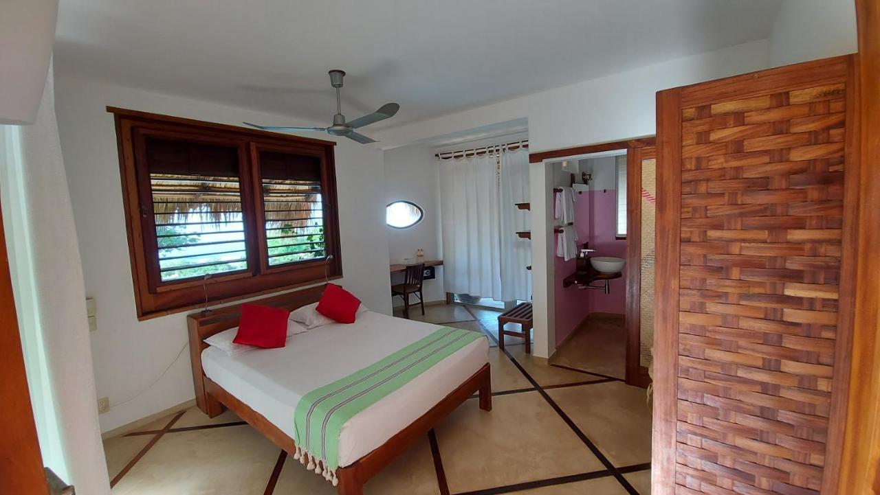 Oceanomar Hotel Mazunte Exterior photo